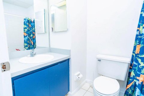 Townhouse in Stuart, Florida 2 bedrooms, 116.13 sq.m. № 2084179 - photo 30