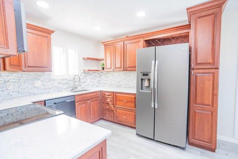 Townhouse in Stuart, Florida 2 bedrooms, 116.13 sq.m. № 2084179 - photo 13