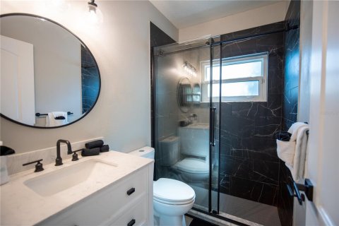 Villa ou maison à vendre à Palm Harbor, Floride: 4 chambres, 222.04 m2 № 1903771 - photo 20