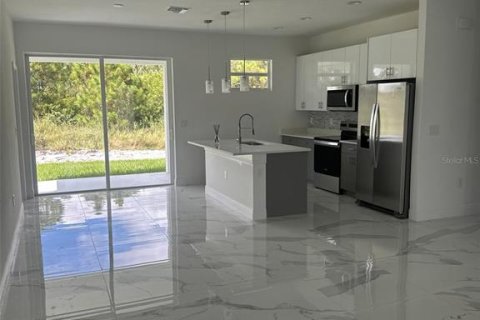 Villa ou maison à louer à Lehigh Acres, Floride: 3 chambres, 152.17 m2 № 1642879 - photo 7