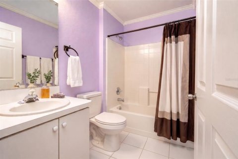 House in Punta Gorda, Florida 3 bedrooms, 113.71 sq.m. № 2202483 - photo 7