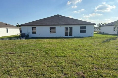 House in Homestead, Florida 4 bedrooms № 1994267 - photo 23