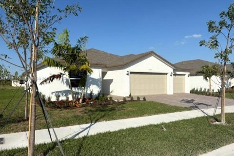 House in Homestead, Florida 4 bedrooms № 1994267 - photo 2