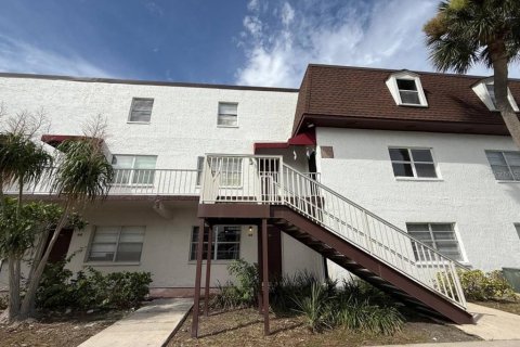 Condominio en venta en Tampa, Florida, 1 dormitorio, 70.61 m2 № 1841830 - foto 1