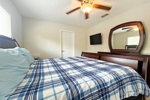Villa ou maison à vendre à Kissimmee, Floride: 6 chambres, 261.24 m2 № 1841862 - photo 17