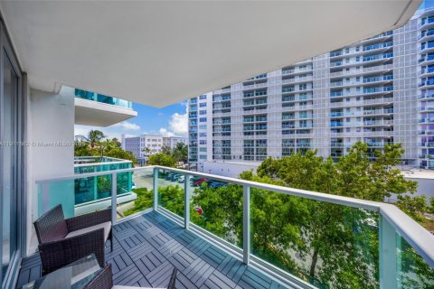 Copropriété à louer à Miami Beach, Floride: 50.45 m2 № 1967981 - photo 13