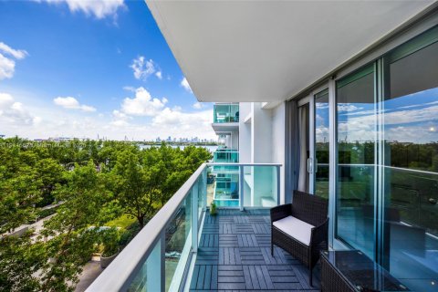 Copropriété à louer à Miami Beach, Floride: 50.45 m2 № 1967981 - photo 14
