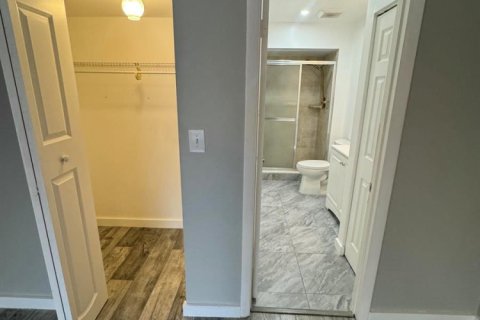 Copropriété à louer à Boca Raton, Floride: 2 chambres, 86.96 m2 № 2089482 - photo 4