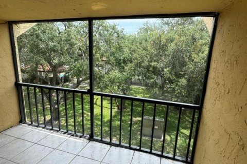 Copropriété à louer à Boca Raton, Floride: 2 chambres, 86.96 m2 № 2089482 - photo 9