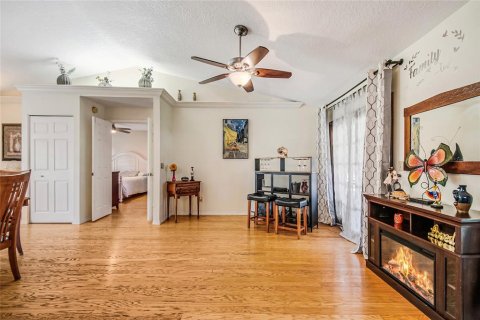 Villa ou maison à vendre à Orlando, Floride: 4 chambres, 171.4 m2 № 2234308 - photo 10