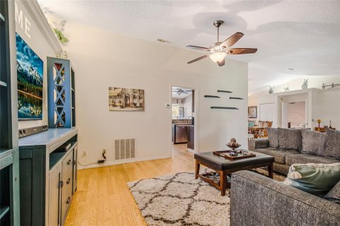 Villa ou maison à vendre à Orlando, Floride: 4 chambres, 171.4 m2 № 2234308 - photo 16
