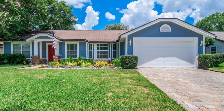 Villa ou maison à Orlando, Floride 4 chambres, 171.4 m2 № 2234308
