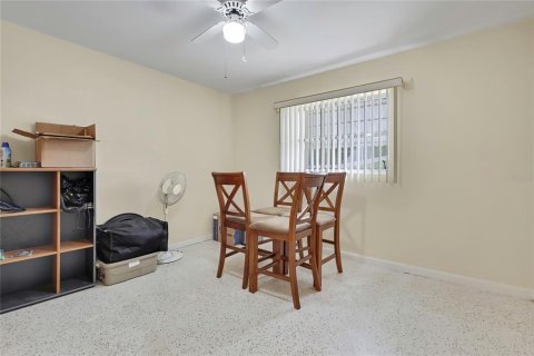 House in Beverly Hills, Florida 2 bedrooms, 103.31 sq.m. № 2142486 - photo 22