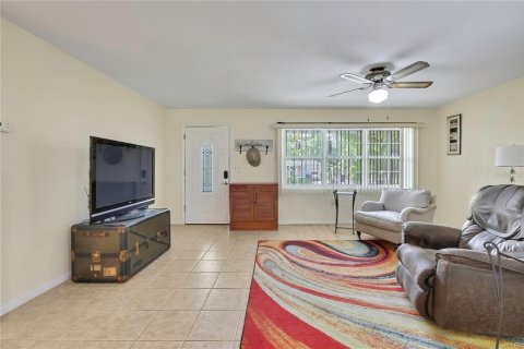 House in Beverly Hills, Florida 2 bedrooms, 103.31 sq.m. № 2142486 - photo 11