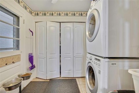 House in Beverly Hills, Florida 2 bedrooms, 103.31 sq.m. № 2142486 - photo 17