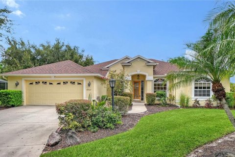 Villa ou maison à vendre à Bradenton, Floride: 4 chambres, 240.25 m2 № 2308307 - photo 2
