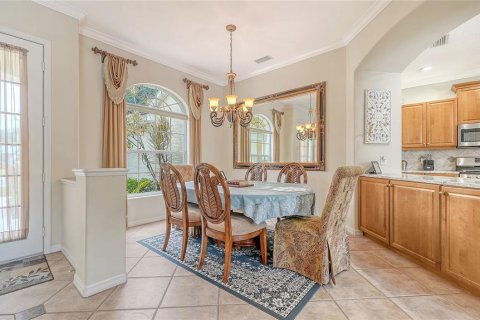Villa ou maison à vendre à Bradenton, Floride: 4 chambres, 240.25 m2 № 2308307 - photo 8