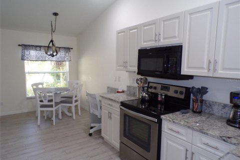 Villa ou maison à louer à Punta Gorda, Floride: 2 chambres, 134.8 m2 № 2108323 - photo 5
