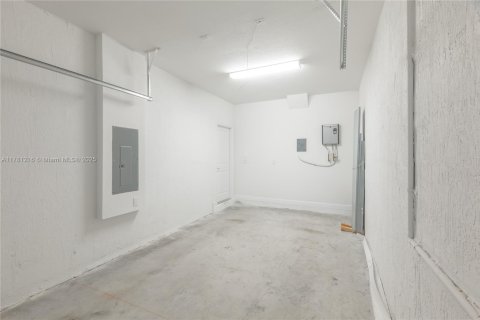 Townhouse in Homestead, Florida 3 bedrooms, 123.65 sq.m. № 1861892 - photo 9