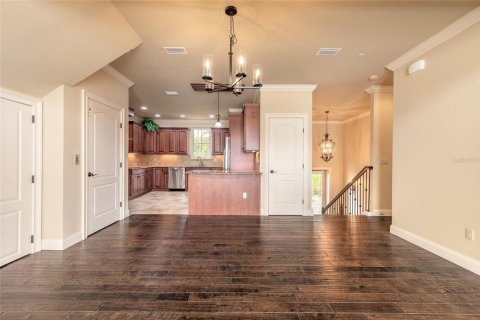 Condo in Port Orange, Florida, 4 bedrooms  № 2128999 - photo 10
