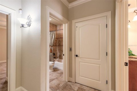 Condo in Port Orange, Florida, 4 bedrooms  № 2128999 - photo 30
