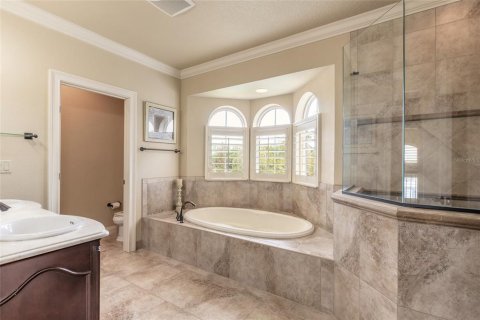 Condo in Port Orange, Florida, 4 bedrooms  № 2128999 - photo 7