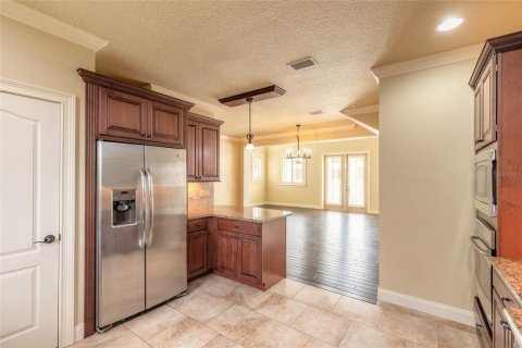 Condo in Port Orange, Florida, 4 bedrooms  № 2128999 - photo 16