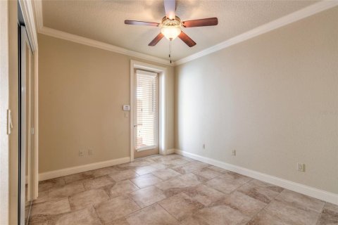 Condo in Port Orange, Florida, 4 bedrooms  № 2128999 - photo 25