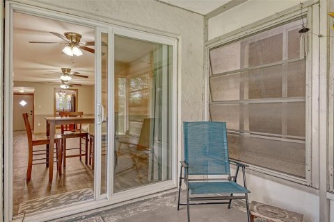 Condo in Bradenton, Florida, 2 bedrooms  № 1873858 - photo 14