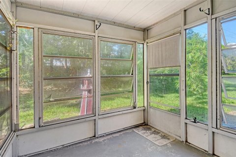 Condo in Bradenton, Florida, 2 bedrooms  № 1873858 - photo 13