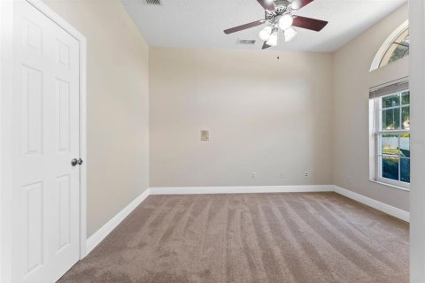 House in Windermere, Florida 5 bedrooms, 259.01 sq.m. № 1828124 - photo 5