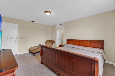 Casa en venta en Sunrise, Florida, 4 dormitorios, 191.84 m2 № 2074988 - foto 10