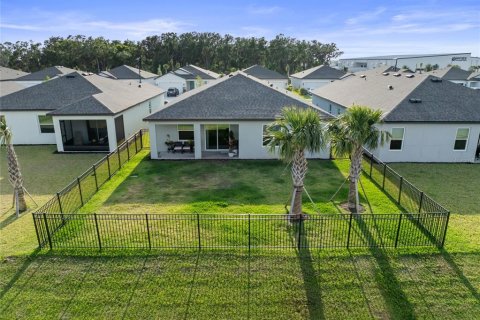 House in Parrish, Florida 3 bedrooms, 178.19 sq.m. № 2393435 - photo 30