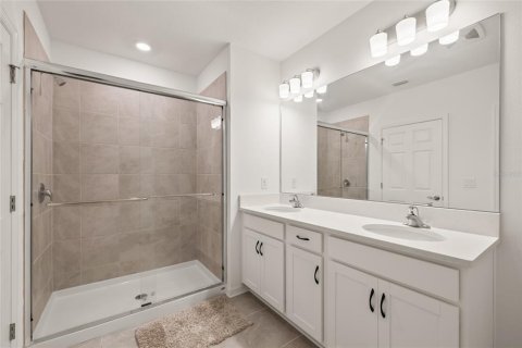 House in Parrish, Florida 3 bedrooms, 178.19 sq.m. № 2393435 - photo 18