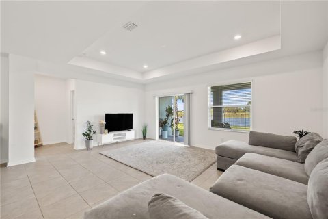 House in Parrish, Florida 3 bedrooms, 178.19 sq.m. № 2393435 - photo 11