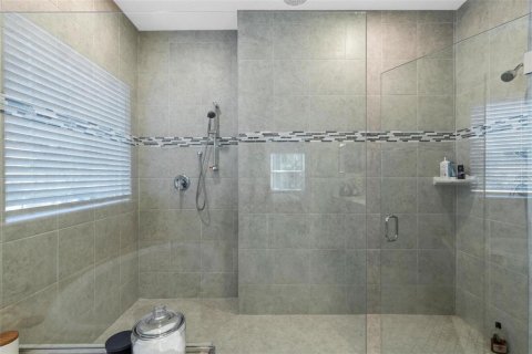 House in Palm Coast, Florida 4 bedrooms, 200.2 sq.m. № 1614281 - photo 17