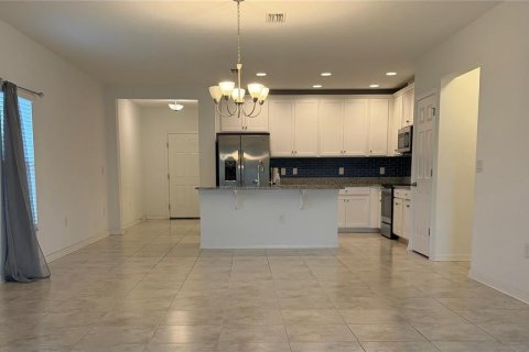 House in Spring Hill, Florida 4 bedrooms, 194.91 sq.m. № 2377679 - photo 5
