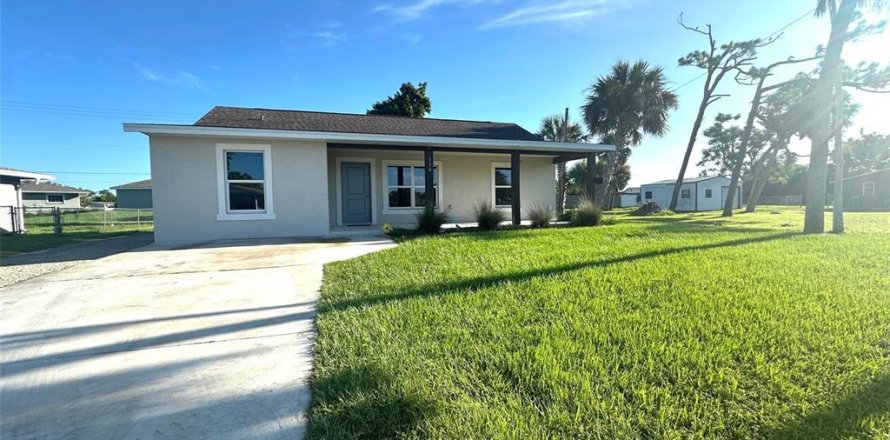 Villa ou maison à Port Charlotte, Floride 3 chambres, 111.11 m2 № 1883993