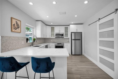 Villa ou maison à vendre à Fort Lauderdale, Floride: 3 chambres, 124.3 m2 № 1951631 - photo 30