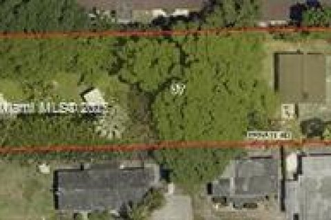 Дом в Дания-Бич, Флорида 4 спальни, 95.04м2 № 1994970