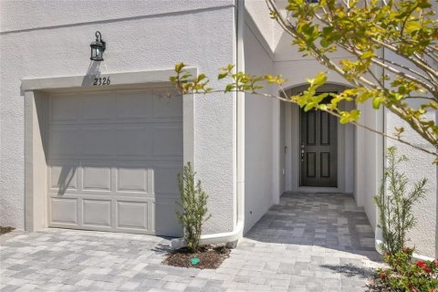 Touwnhouse à louer à Lutz, Floride: 3 chambres, 156.08 m2 № 2387497 - photo 2