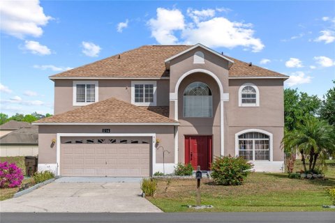 Villa ou maison à vendre à Kissimmee, Floride: 4 chambres, 264.49 m2 № 1628996 - photo 1
