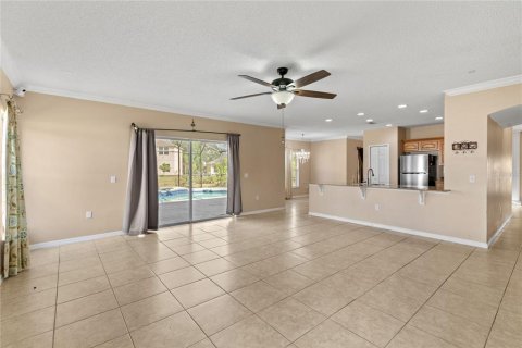 Villa ou maison à vendre à Kissimmee, Floride: 4 chambres, 264.49 m2 № 1628996 - photo 9