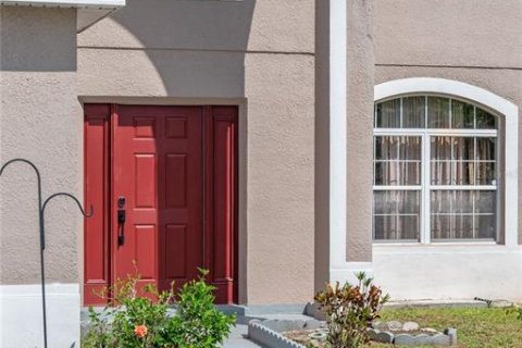Villa ou maison à vendre à Kissimmee, Floride: 4 chambres, 264.49 m2 № 1628996 - photo 17