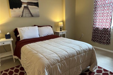 Condo in Clearwater, Florida, 1 bedroom  № 1846989 - photo 16