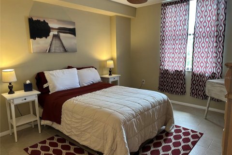 Condo in Clearwater, Florida, 1 bedroom  № 1846989 - photo 15