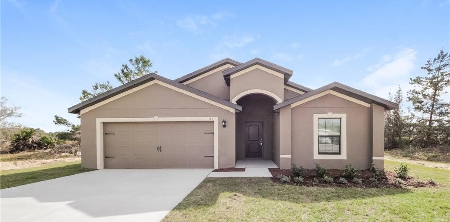 House in Poinciana, Florida 4 bedrooms, 176.79 sq.m. № 1841929