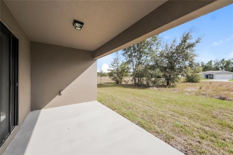 House in Poinciana, Florida 4 bedrooms, 176.79 sq.m. № 1841929 - photo 15