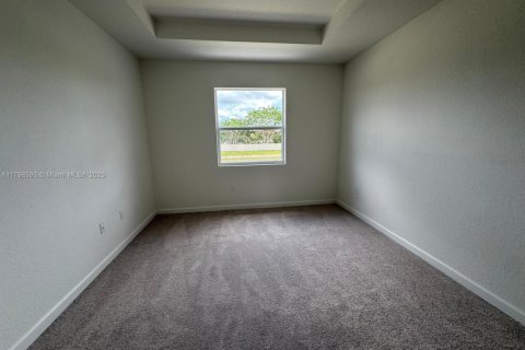 Снять в аренду виллу или дом в Пемброк-Пайнс, Флорида 3 спальни, 166.02м2, № 1943005 - фото 3