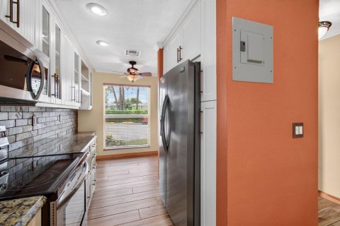 Copropriété à vendre à Delray Beach, Floride: 2 chambres, 100.71 m2 № 2261898 - photo 8